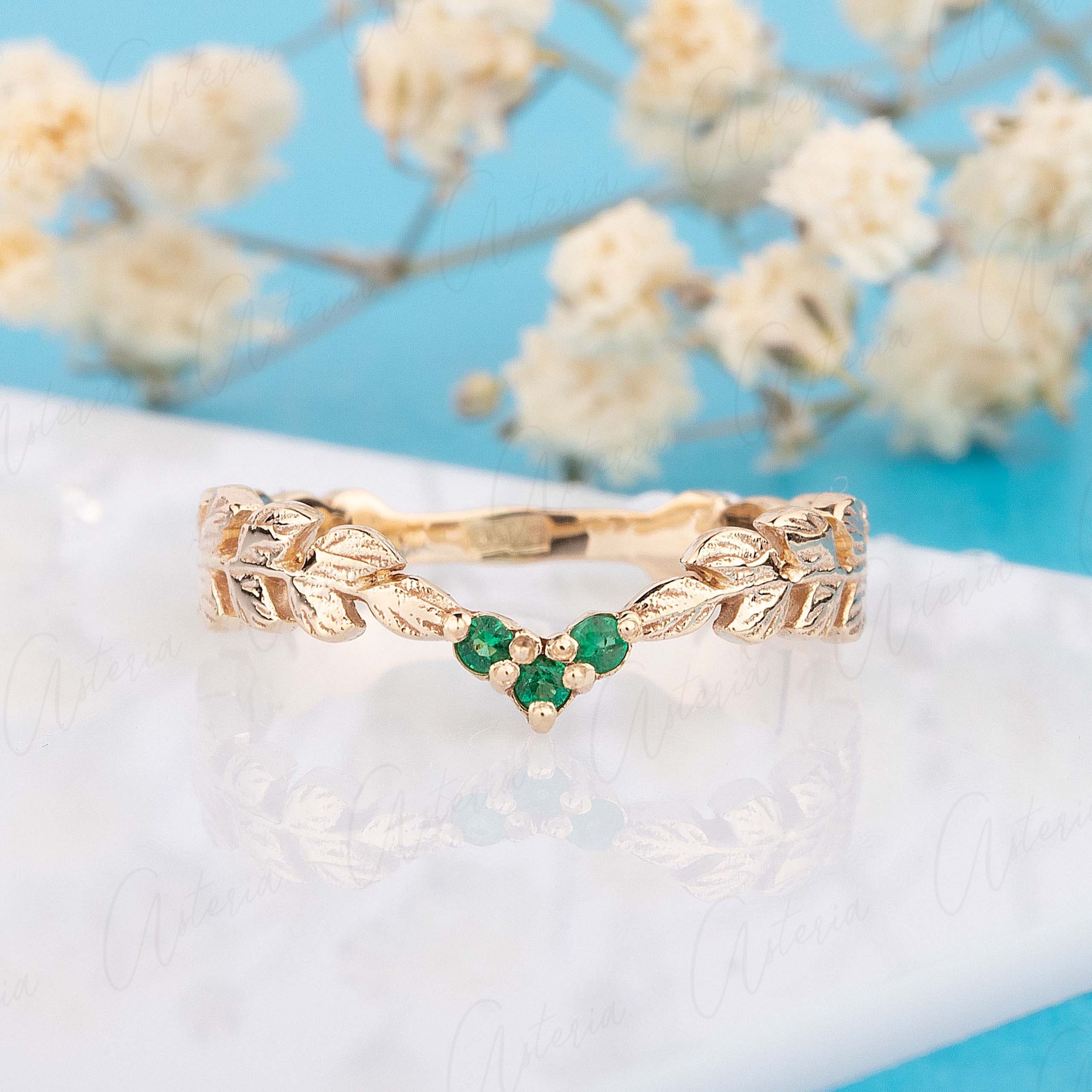 Unique minimalist 14k yellow gold emerald V shaped curved wedding band ...