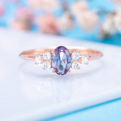 Best Ideas to Combine Alexandrite Stones with Diamonds in Engagement rings