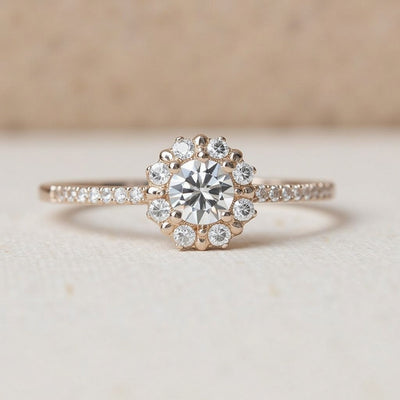 Best Styles for Affordable Engagement Rings: How to Get a Perfect Ring Without Breaking the Bank