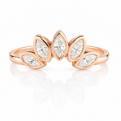 Einzigartiger Damen-Ehering oder Stapelring aus 18 Karat Rotgold mit Marquise-Diamanten und geschwungener Krone