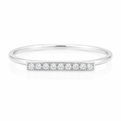 Minimalistischer, zierlicher & eleganter 14k Weißgold-Bar-Diamant-Verlobungsring für sie
