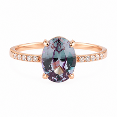 Damen-Verlobungsring aus 14 Karat Roségold mit ovalem 1,4-Karat-Alexandrit und Diamanten