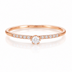 Einzigartiger minimalistischer 14-Karat-Roségold-Diamant-Verlobungsring für sie