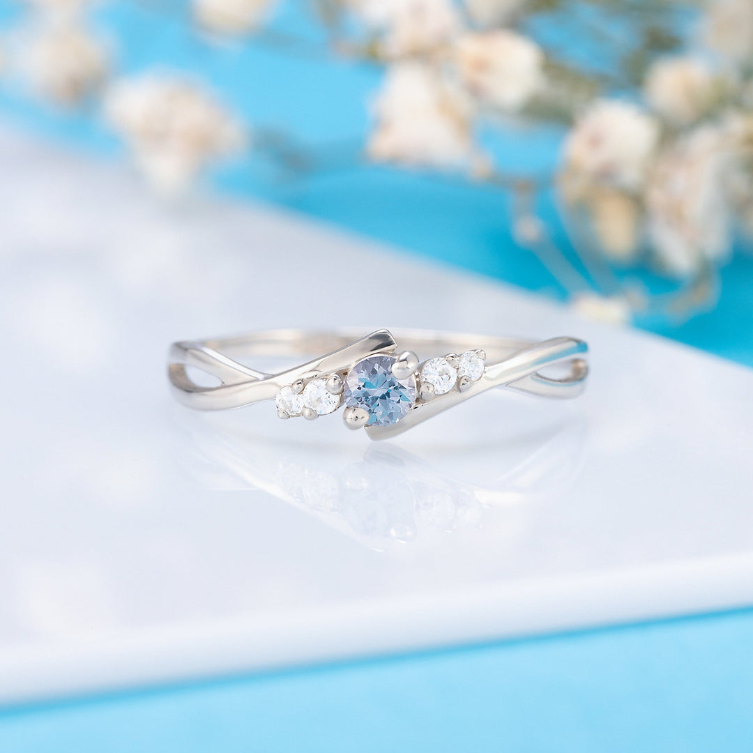 Under $200 Simple Elegant Engagement Ring Simple Inexpensive